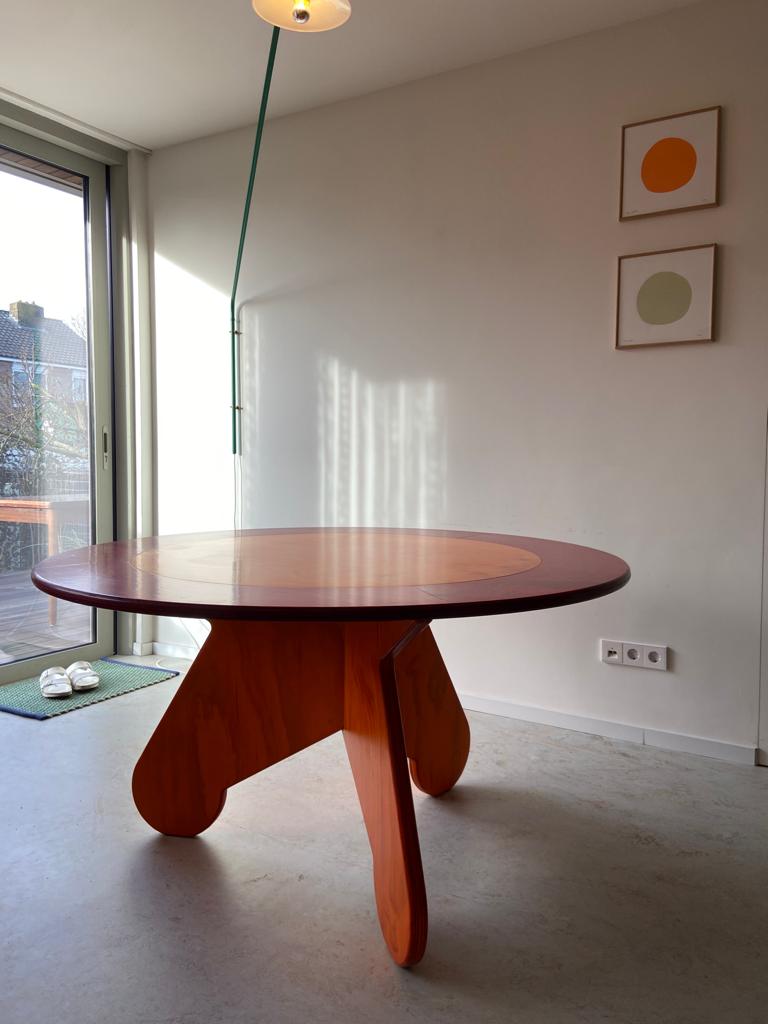 Firestarter — Ronde eettafel