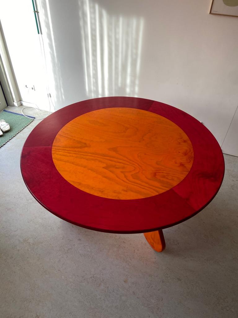 Firestarter — Ronde eettafel