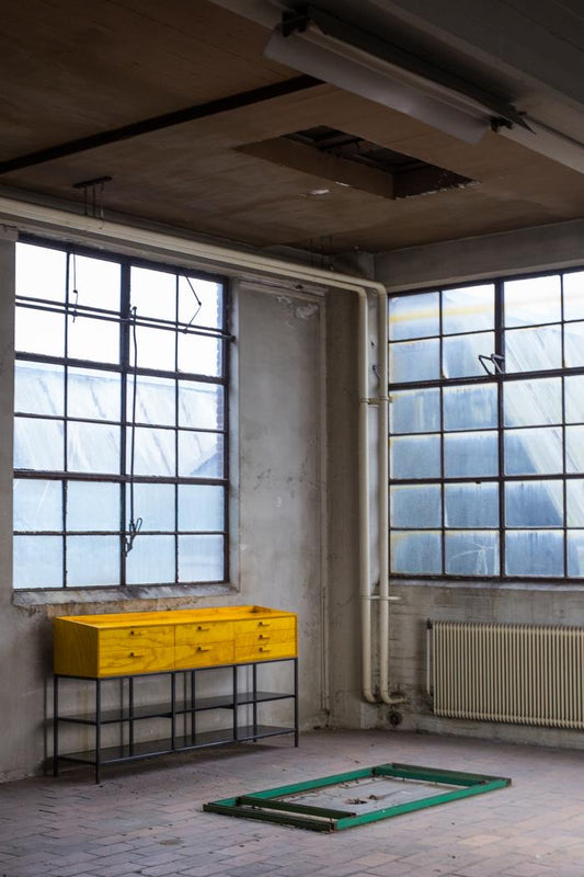 The Pinnacle — Dressoir